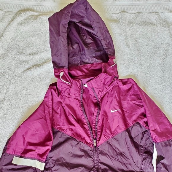 Nike Jackets & Blazers - Nike Sportswear Windrunner